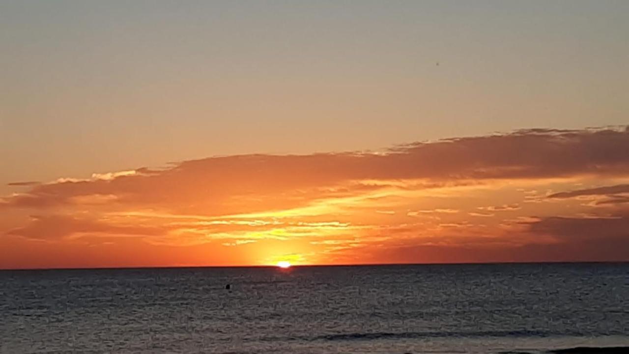 Adosadito Playa אוליבה מראה חיצוני תמונה